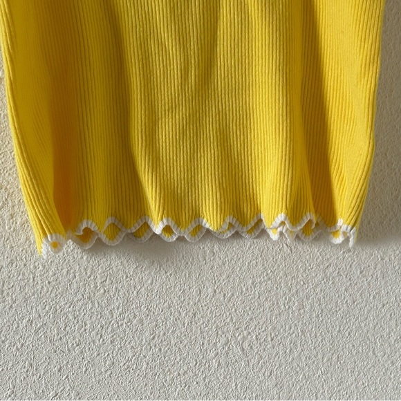 12th Heart Women’s Ribbed Top Sz Large Yellow Scallop Trimmings Coquette Cutesy - Picture 2 of 14